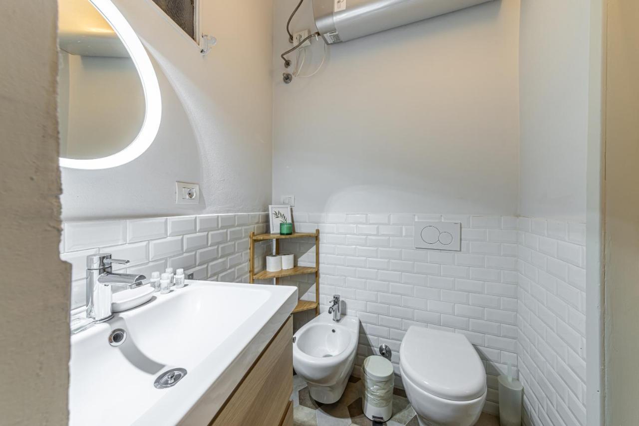 Monte Nero Charme Apartment Milano Eksteriør bilde